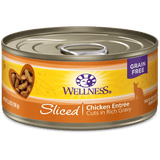 Wellness Cat Complete Health Sliced Chicken Entree in Rich Gravy 5.5oz