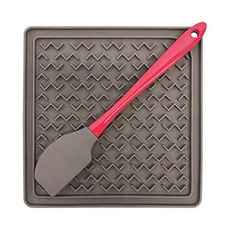 Messy Mutts Silicone Dog Lick Mat/Spatula