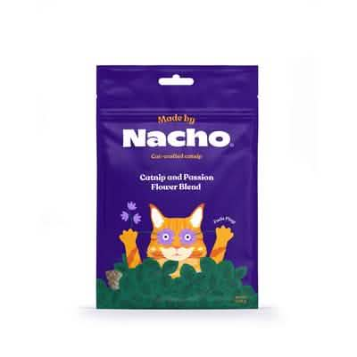 Made by Nacho 1Oz Catnip and Passion Flower Blend for Cats